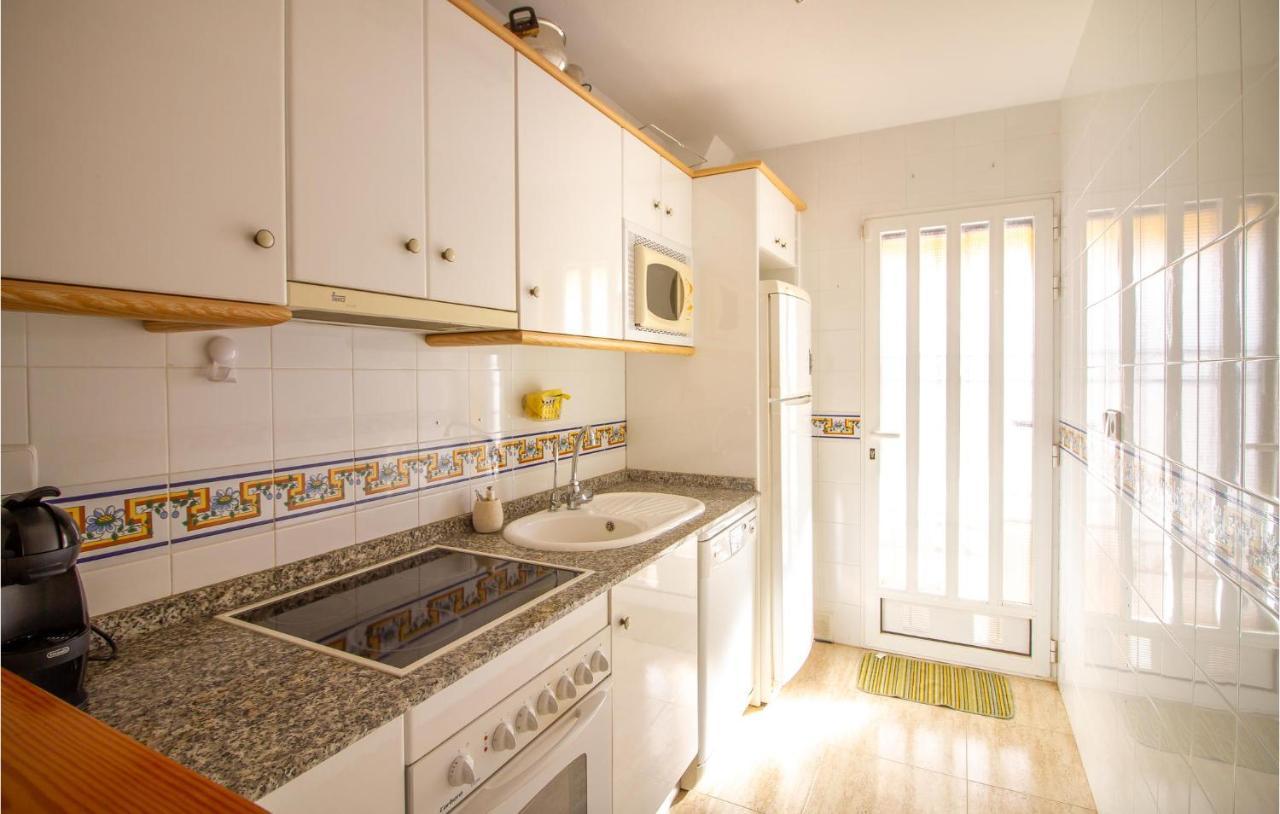 4 Bedroom Cozy Home In Pilar De La Horadada Dış mekan fotoğraf